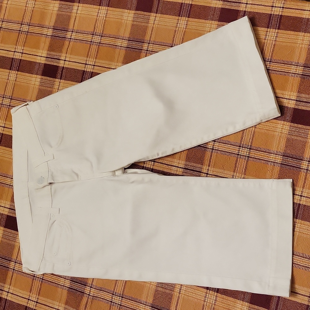 7 for all mankind white denim Bermuda shorts